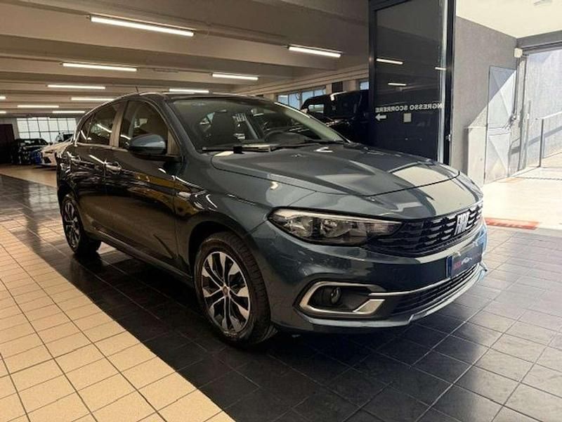 Usata Fiat Tipo City Life 131 CV (96 kW) 2022 Blu/azzurro Berlina