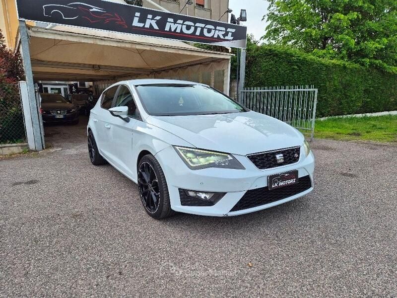 Usado Seat Leon FR 184 CV (135 kW) 2014 Blanco Berlina