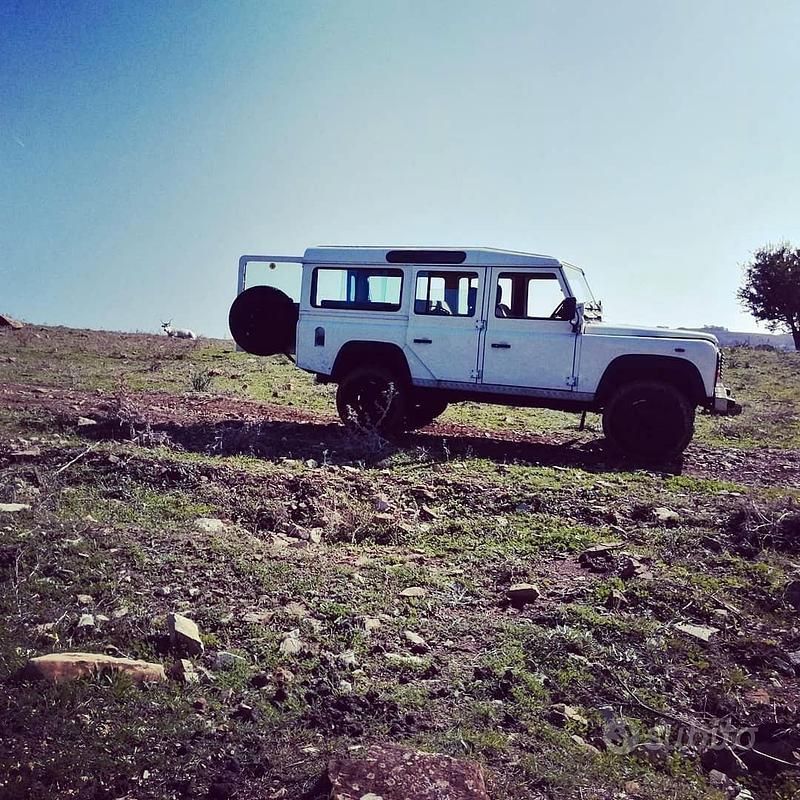 Bianco Usata 1988 Land Rover Defender Station wagon | 19.000 € - Immagine 1/4