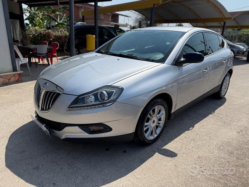 Usata Lancia Delta 2009 Grigio Utilitaria
