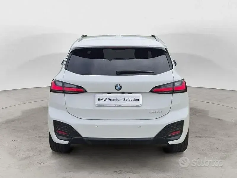Usata BMW 218 Active Tourer M Sport 150 CV (110 kW) 2025 Bianco Monovolume