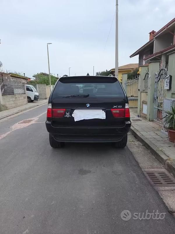 Begagnad BMW X5 2005 Svart SUV