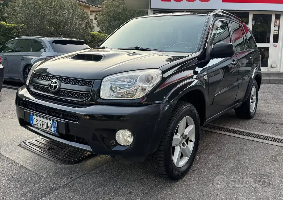 Usata Toyota RAV4 Sol 116 CV (85 kW) 2004 SUV