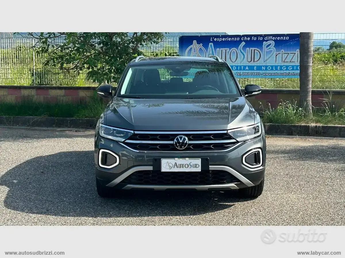 Usata VW T-Roc Style 116 CV (85 kW) 2023 SUV