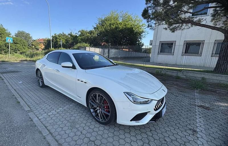 Usata Maserati Ghibli 250 CV (183 kW) 2019 Berlina