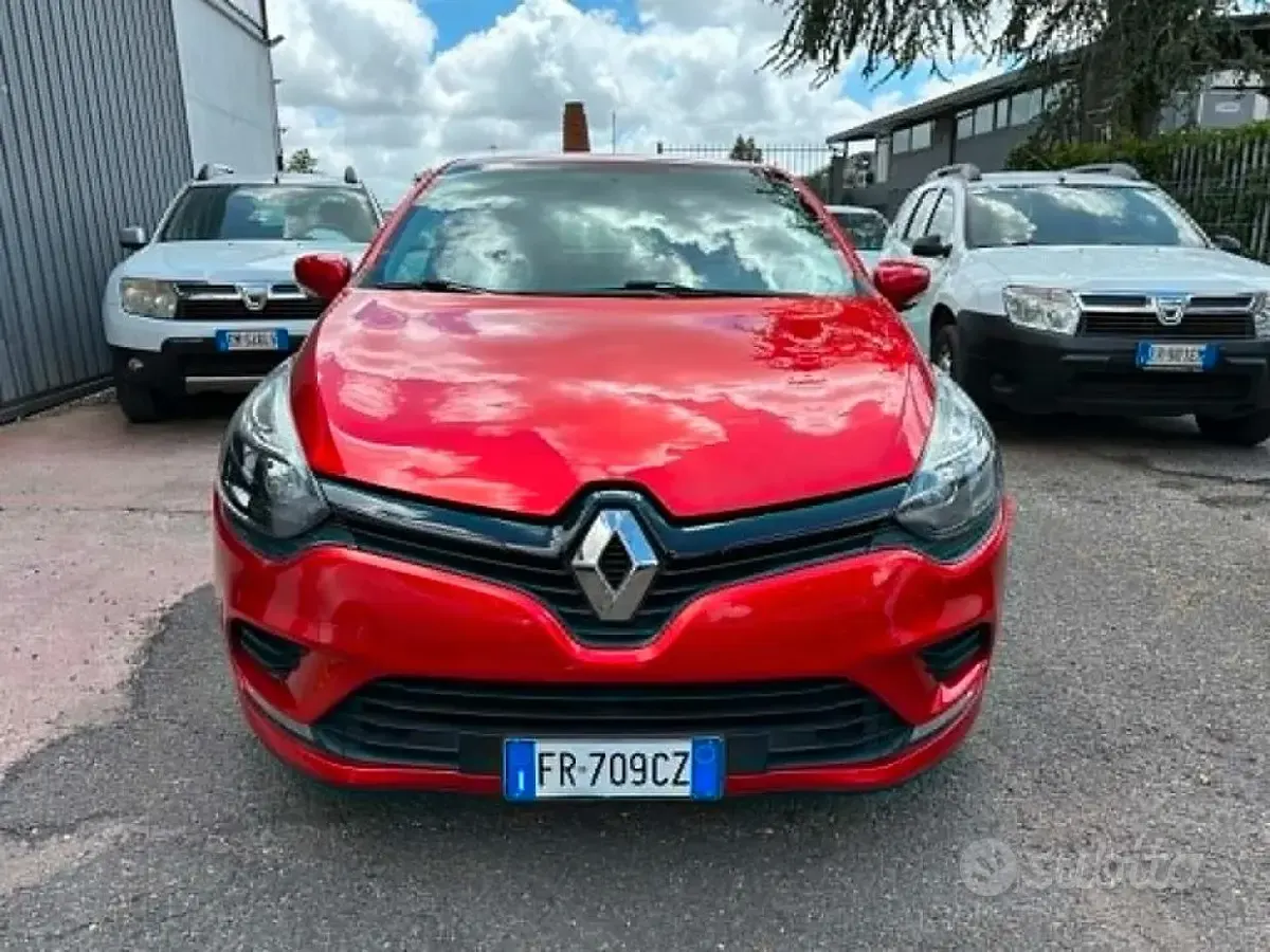 Usata Renault Clio IV Life 73 CV (53 kW) 2018 Rosso Berlina