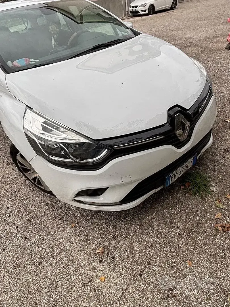 Usata Renault Clio IV 48 CV (35 kW) 2018 Bianco Berlina