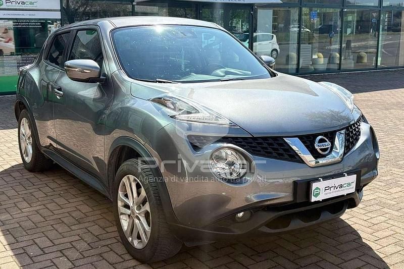 Usata Nissan Juke Acenta 116 CV (85 kW) 2017 Grigio SUV
