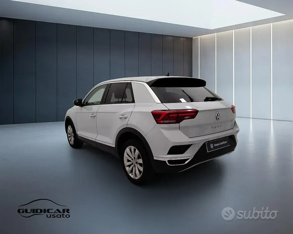Usata VW T-Roc Advance 116 CV (85 kW) 2019 White silver SUV