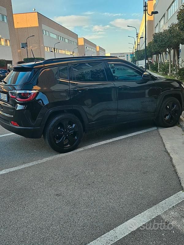 Usata Jeep Compass 140 CV (102 kW) 2019 Nero SUV
