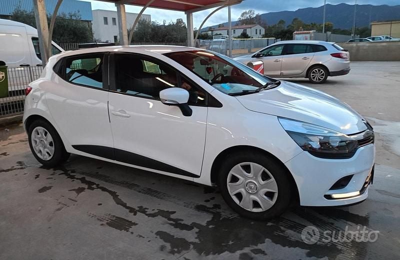 Usata Renault Clio IV 75 CV (55 kW) 2018 Bianco Berlina