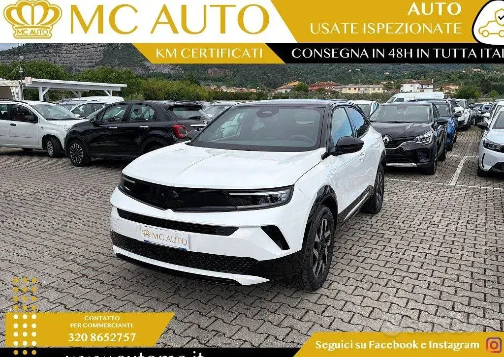 Usata Opel Mokka 131 CV (96 kW) 2025 Bianco SUV