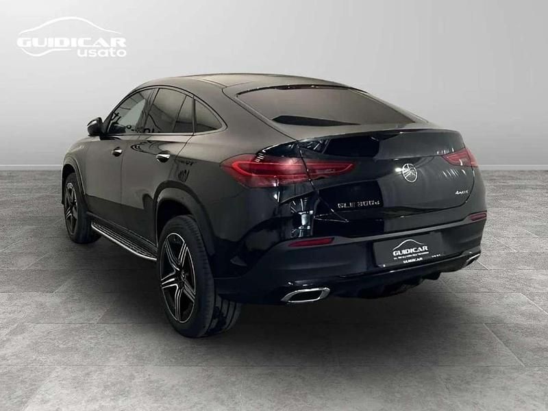 Nuova Mercedes GLE300 Premium Plus 272 CV (200 kW) 2026 Nero ossidiana Coupé