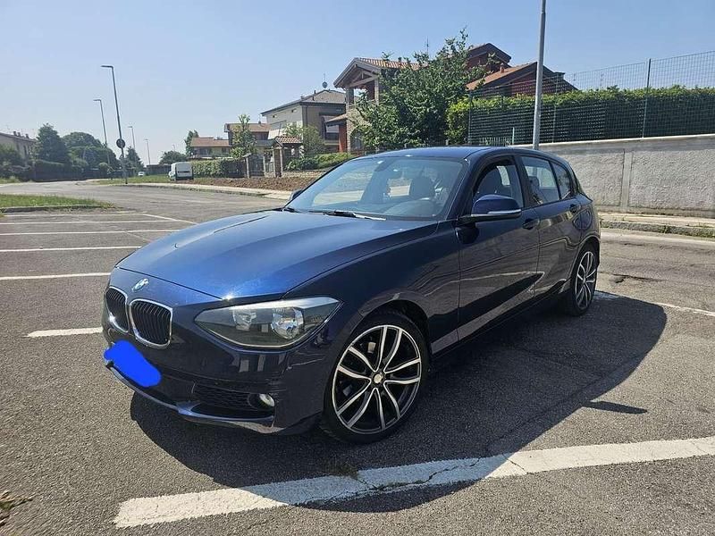 Usata BMW 118 143 CV (105 kW) 2013 Utilitaria