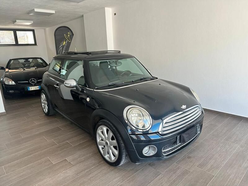 Usata Mini Cooper D Chili 109 CV (80 kW) 2007 Nero Utilitaria