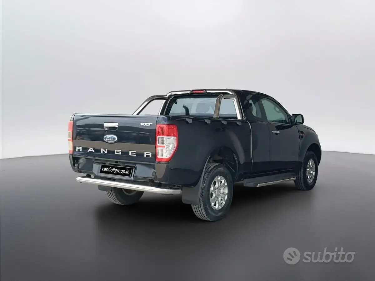 Usata Ford Ranger XLT 160 CV (117 kW) 2016 Nero Pick-up