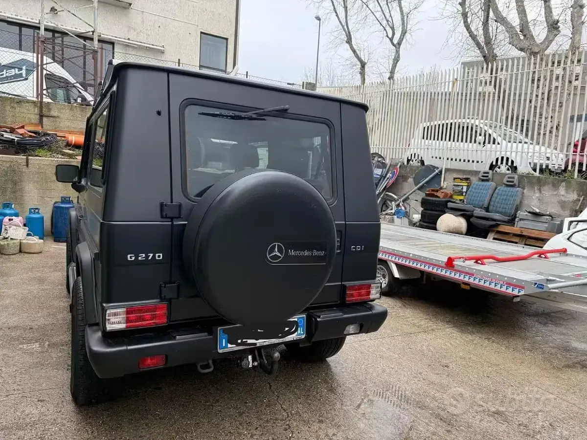 Usata Mercedes G270 156 CV (114 kW) 2003 Nero SUV