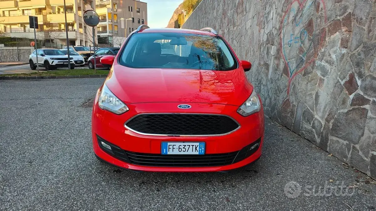 Usata Ford Grand C-Max 125 CV (91 kW) 2016 Rosso Monovolume