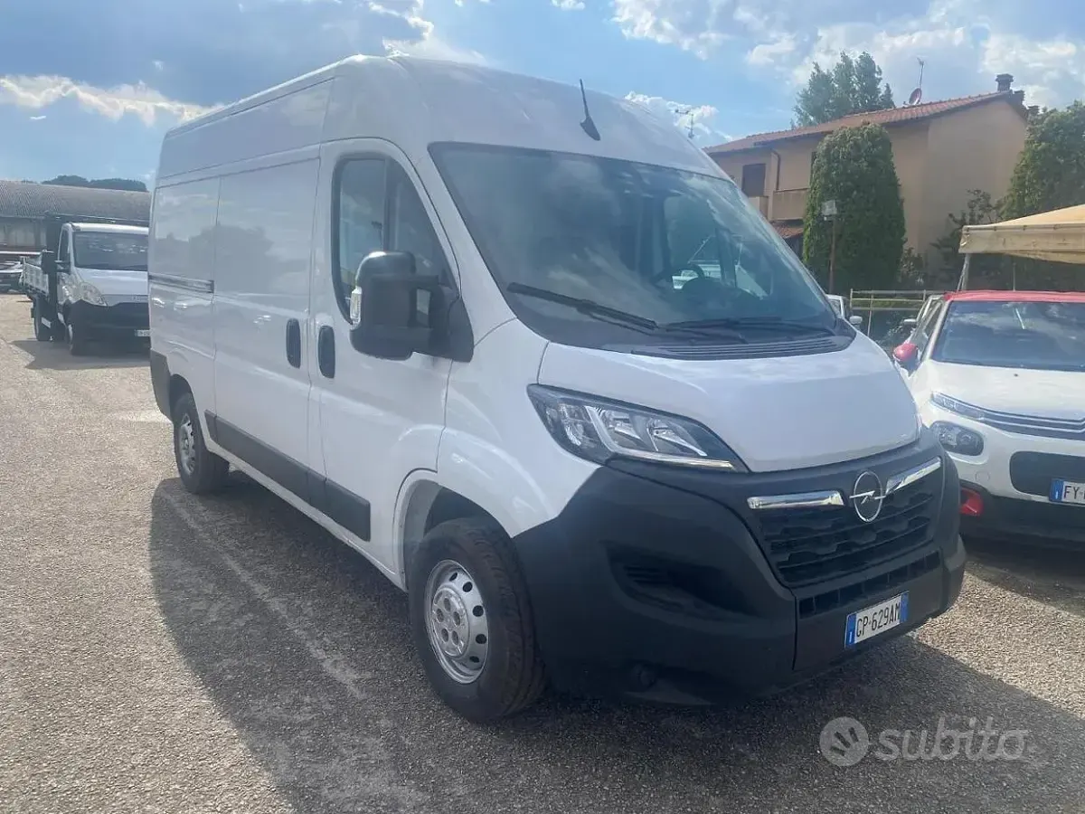 Usata Opel Movano S 140 CV (102 kW) 2023 Bianco Furgone