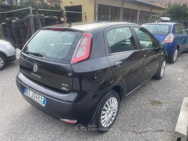 Usata Fiat Punto Evo 77 CV (56 kW) 2010 Utilitaria