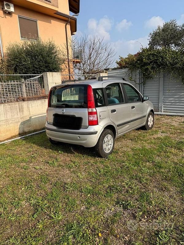 Usata Fiat Punto 2006 Grigio Berlina