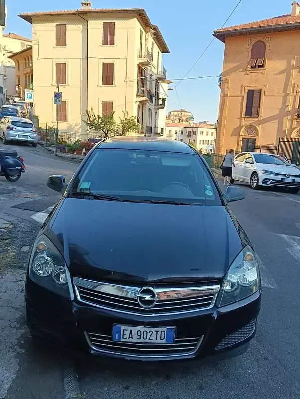 Usata Opel Astra Enjoy 116 CV (85 kW) 2010 Station wagon