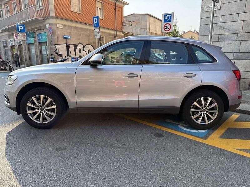 Usata Audi Q5 Advanced Plus 150 CV (110 kW) 2015 Grigio SUV