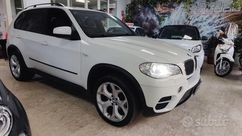 Usata BMW X5 245 CV (180 kW) 2011 Bianco SUV