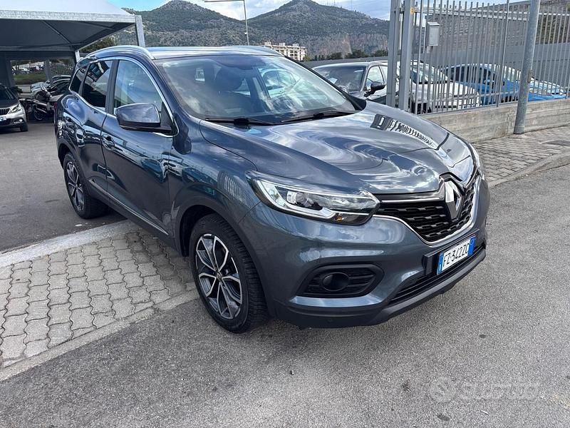 Usata Renault Kadjar Life 116 CV (85 kW) 2020 Blu SUV