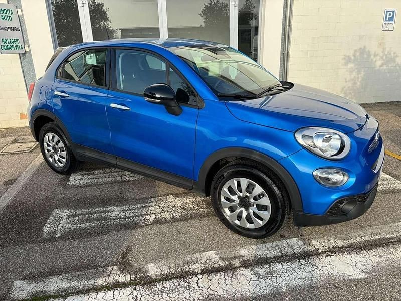 Usata Fiat 500X Dolcevita 120 CV (88 kW) 2023 Blu/azzurro SUV