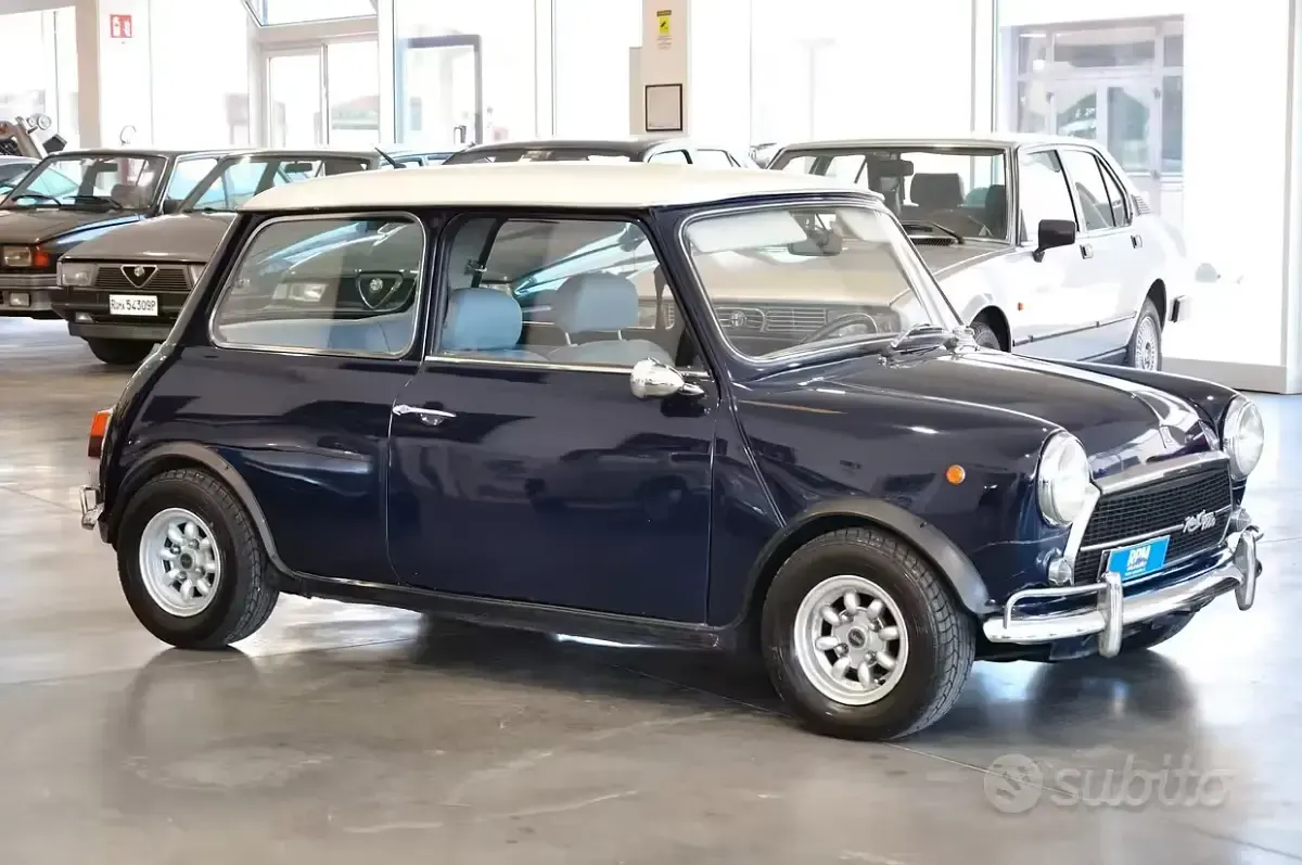 Usata Innocenti Mini 71 CV (52 kW) 1970 Blu Utilitaria