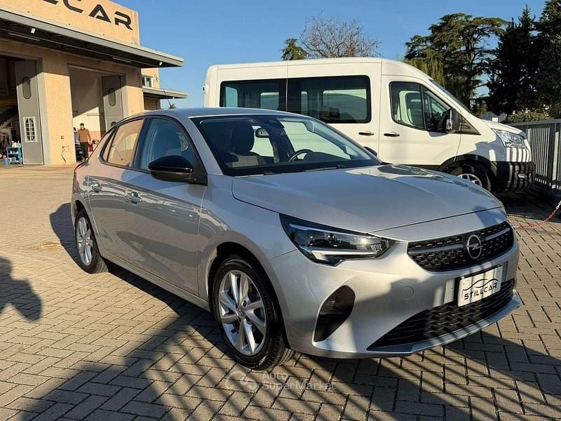 Usata Opel Corsa 75 CV (55 kW) 2023 Argento Utilitaria