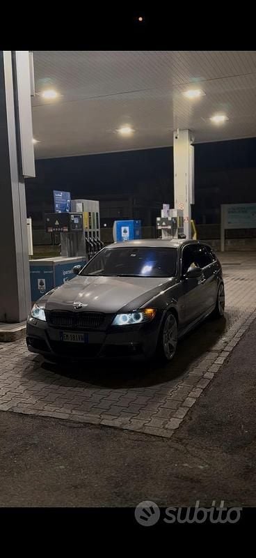 Begagnad BMW 335 2012 Grå Kombi