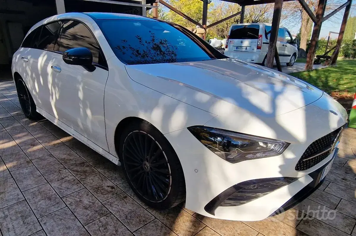 Usata Mercedes CLA200 163 CV (119 kW) 2023 Station wagon