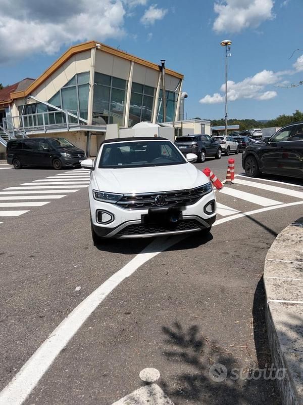Usata VW T-Roc Cabriolet 116 CV (85 kW) 2023 Bianco Cabrio