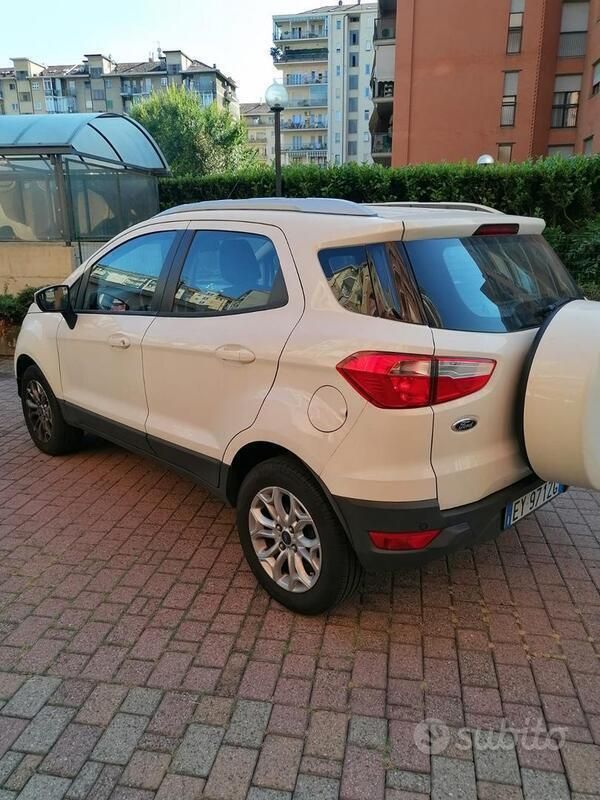 Bianco Usata 2015 Ford Ecosport Sport SUV | 10.500 € (Molto cara) - Immagine 1/4