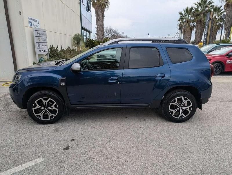 Usata Dacia Duster Prestige 114 CV (83 kW) 2019 Blue cosmo SUV