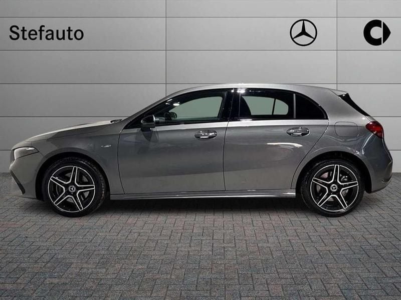 Nuova Mercedes A250 Advanced Plus 163 CV (119 kW) 2026 Grigio montagna Berlina