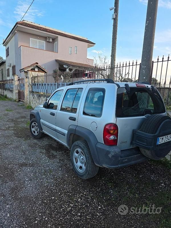 Usata Jeep Cherokee 2002 SUV