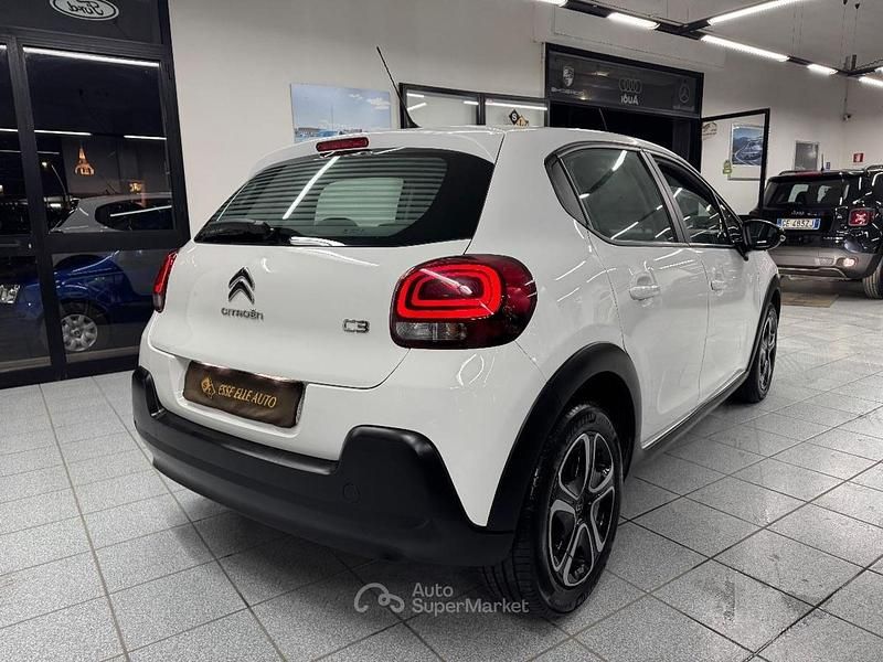 Usata Citroën C3 Shine 103 CV (75 kW) 2022 Bianco Utilitaria