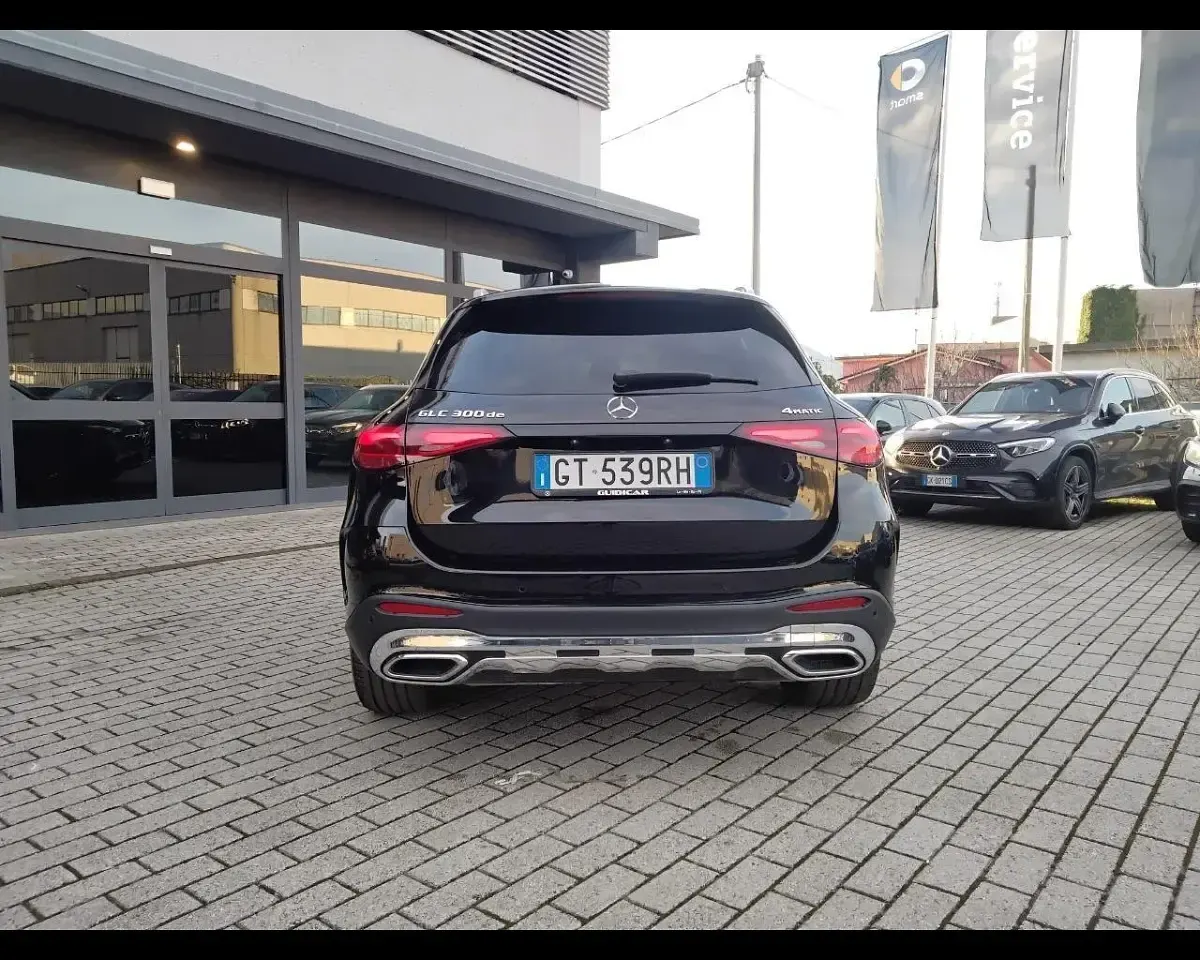 Usata Mercedes GLC300de Advanced 197 CV (144 kW) 2024 Nero cosmo SUV