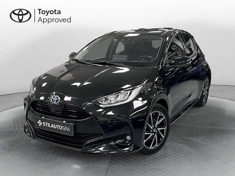 Other Usata 2022 Toyota Yaris Hybrid Trend Tre volumi | 18.400 € (Buon prezzo) - Immagine 1/4