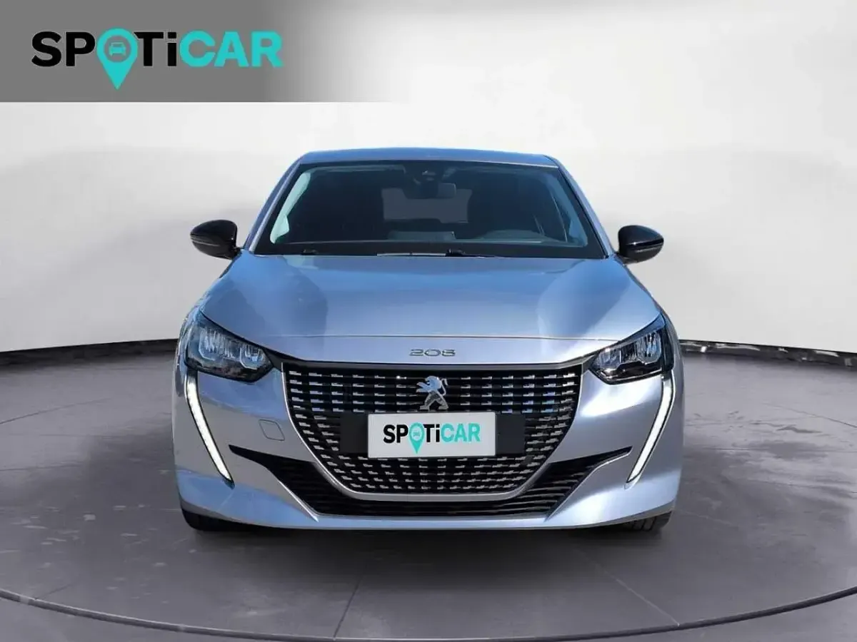 Usata Peugeot 208 Active 101 CV (74 kW) 2023 Grigio Utilitaria