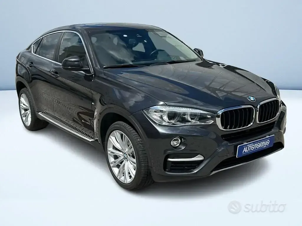 Usata BMW X6 Comfort Edition 249 CV (183 kW) 2017 Antracite metallizzato SUV