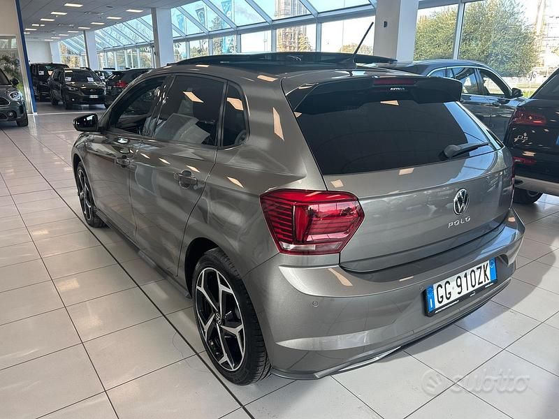 Usata VW Polo Sport 80 CV (58 kW) 2021 Grigio Berlina