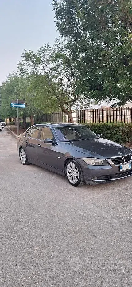 Usata BMW 320 129 CV (94 kW) 2006 Grigio Station wagon