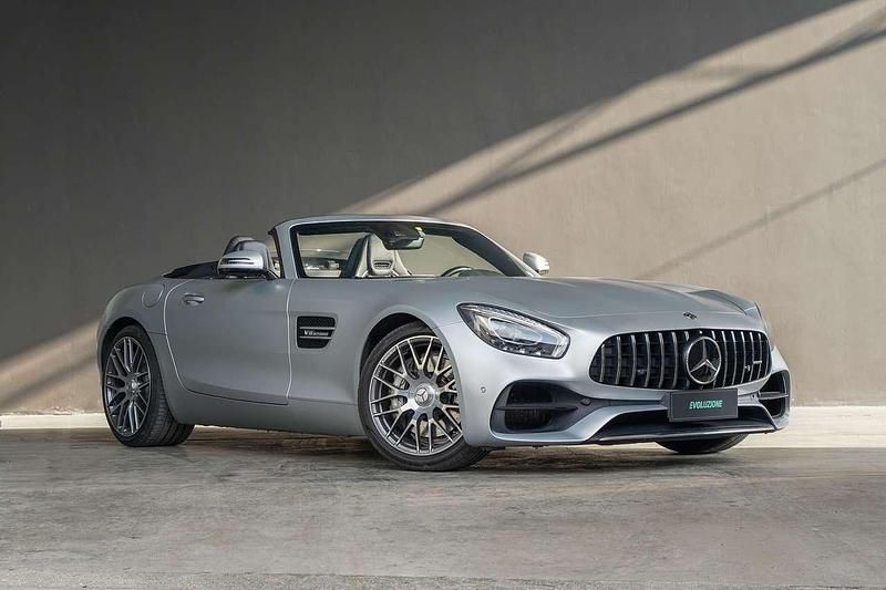 Usata Mercedes AMG GT AMG 476 CV (350 kW) 2018 Designo iridium silver magno Cabrio