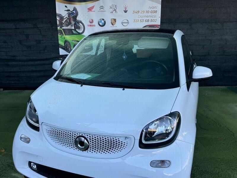 Usata Smart ForTwo Coupé Prime 71 CV (52 kW) 2019 Bianco Coupé