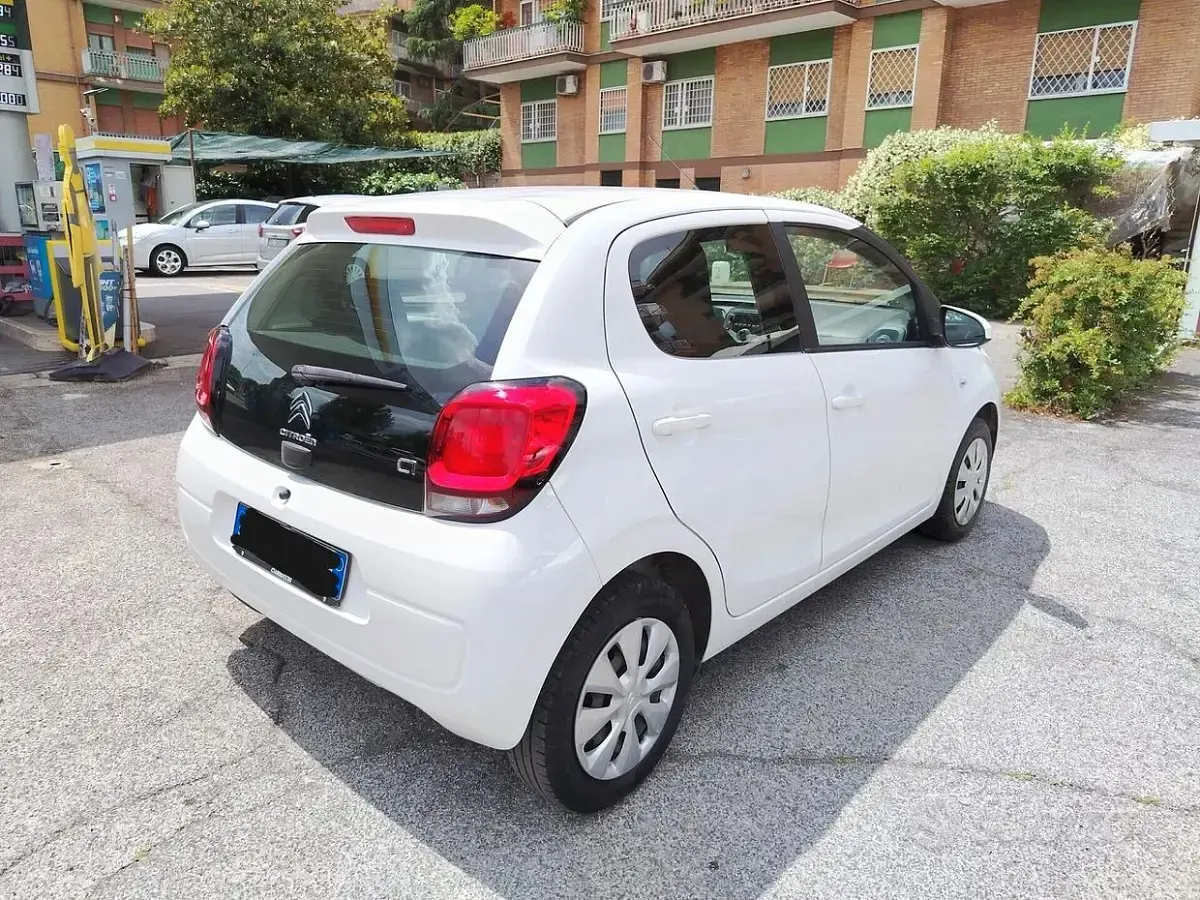 Usata Citroën C1 Feel 72 CV (52 kW) 2021 Bianco Utilitaria