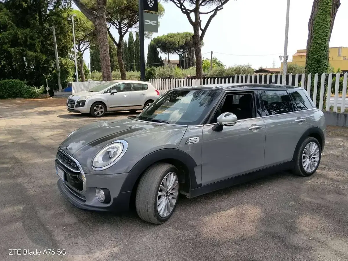 Usata Mini Cooper D Clubman 150 CV (110 kW) 2016 Grigio/tetto nero Station wagon